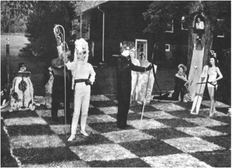 Hans Richter. 8 x 8: A Chess Sonata in 8 Movements. 1957.
